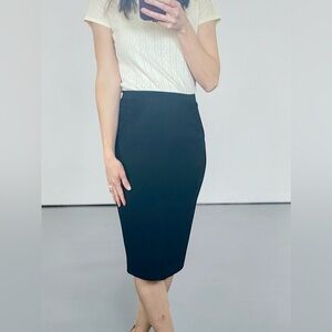 ● Vintage Elie Tahari Lace Black Pencil Skirt ●